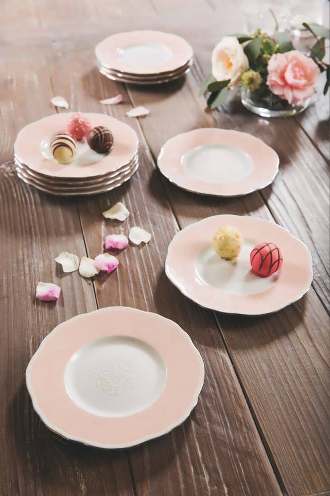 Moments Pink Accent Plates